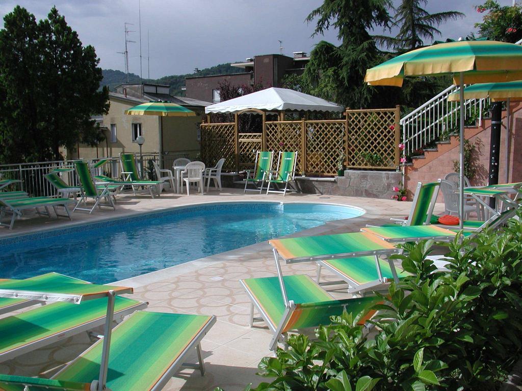 Albergo Hotel Garden Ristorante Tabiano Terme Esterno foto