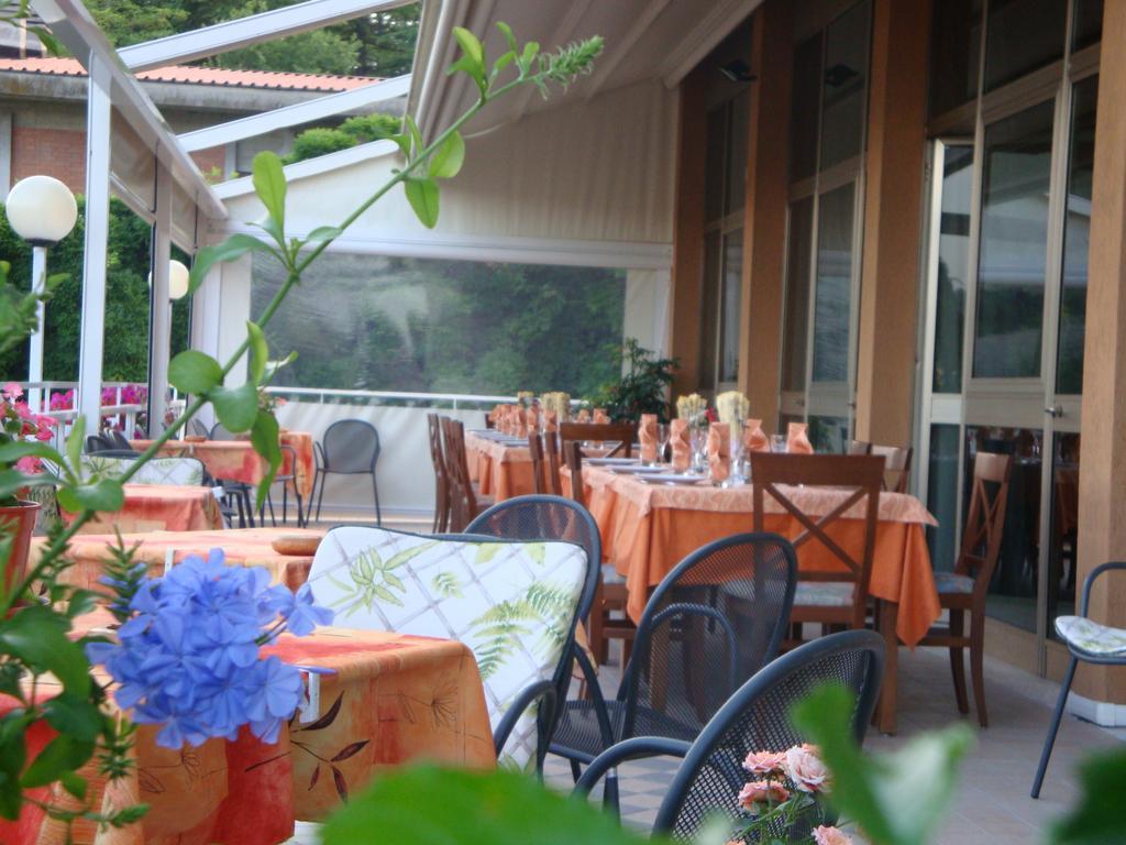 Albergo Hotel Garden Ristorante Tabiano Terme Esterno foto