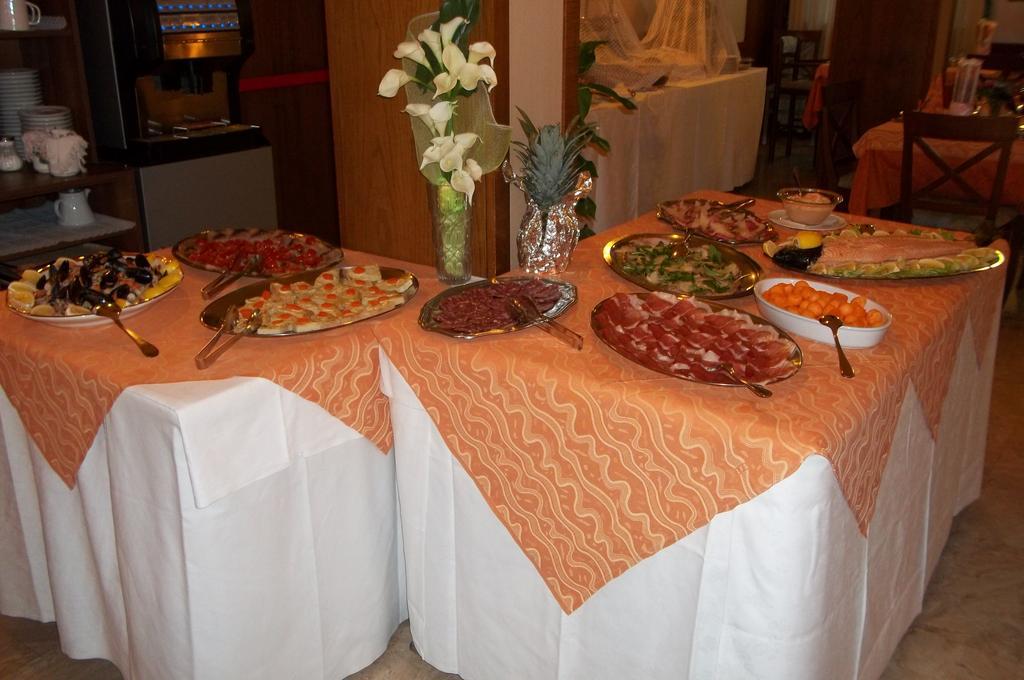 Albergo Hotel Garden Ristorante Tabiano Terme Esterno foto